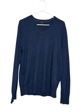 Banana Republic Men's Blue Extra Fine Merino V-Neck Sweater Size Large